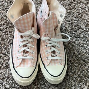 Converse Pink Checkered High-Tops